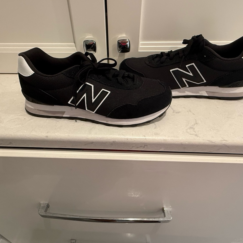 New Balance Women's Black and White Sneakers